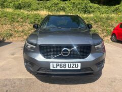 2018 VOLVO XC40 2.0 D3 R-DESIGN SUV — photo 1