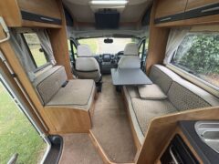 AUTO-TRAIL EXCEL 600B mOTORHOME — photo 5