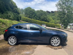 2017 MAZDA MAZDA3 2.0 SKYACTIV-G SPORT NAV HATCHBACK — photo 3