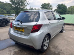 2017 TOYOTA YARIS 1.5 VVT-H ICON HATCHBACK — photo 4