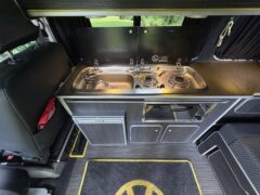 VW CAMPERKING LE MANS — photo 7