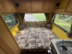 AUTO-TRAIL EXCEL 600B mOTORHOME — photo 12