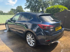 2017 MAZDA MAZDA3 2.0 SKYACTIV-G SPORT NAV HATCHBACK — photo 6