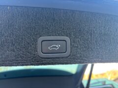 VOLVO XC60 2.4 D4 SE LUX NAV SUV 5DR DIESEL AUTO AWD EURO 6 — photo 12