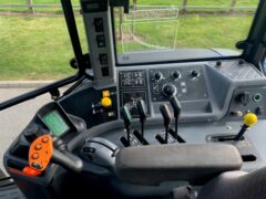 NEW HOLLAND TM190 Tractor — photo 4