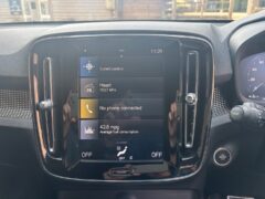2018 VOLVO XC40 2.0 D3 R-DESIGN SUV — photo 19