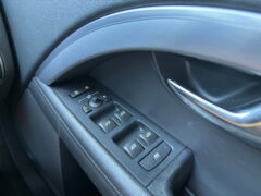 2015 VOLVO V70 2.0 D4 SE LUX ESTATE — photo 19