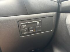 2018 MAZDA MAZDA3 2.0 SKYACTIV-G SPORT NAV HATCHBACK — photo 23