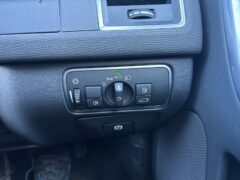 VOLVO XC60 2.4 D4 SE LUX NAV SUV 5DR DIESEL AUTO AWD EURO 6 — photo 18