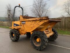 THWAITES 6 TON STRAIGHT SKIP DUMPER — photo 9