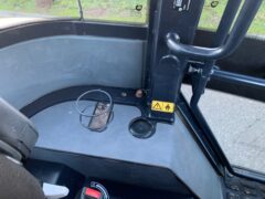 KUBOTA R085 PIVOT STEER WHEELED LOADING SHOVEL — photo 7