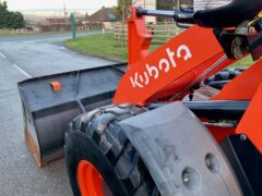 KUBOTA R085 PIVOT STEER WHEELED LOADING SHOVEL — photo 23