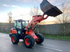 KUBOTA R085 PIVOT STEER WHEELED LOADING SHOVEL — photo 26