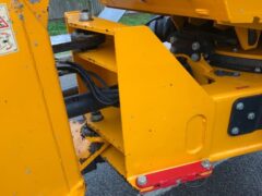 THWAITES 6 TON SWIVEL SKIP DUMPER — photo 4