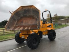 THWAITES 6 TON SWIVEL SKIP DUMPER — photo 3